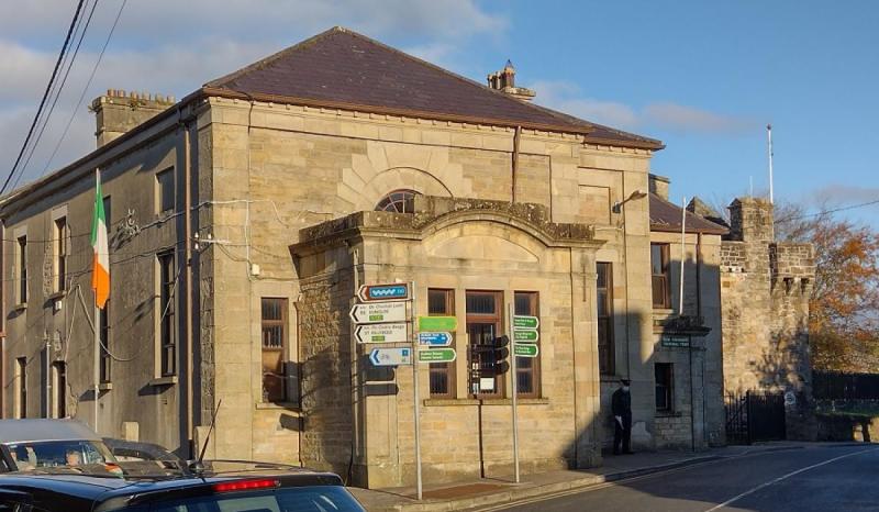 ‘Fortunate’ Donegal Town man avoids prison sentence for driving without insurance