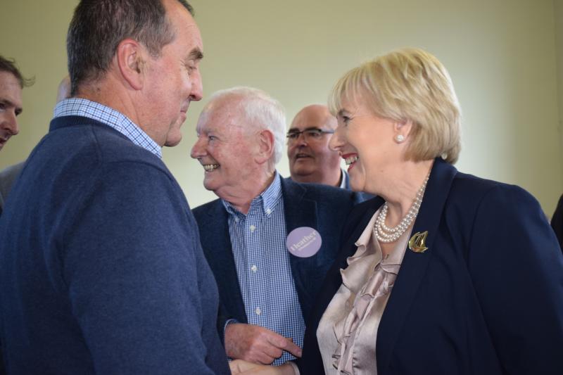 In Pictures: A warm Donegal welcome for Heather Humphreys on final campaign call