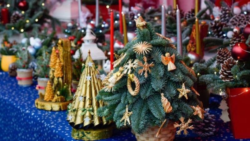 Countdown to annual Christmas Craft Fair at Clonmany Community Centre