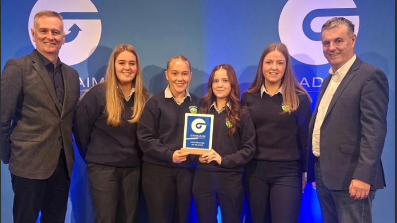 Ghaoth Dobhair pupils win Young Entrepreneur of the Year at Irish language awards