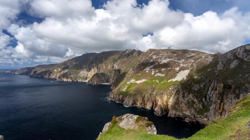 Driver fined for failing to log on to limousine before Sliabh Liag tour