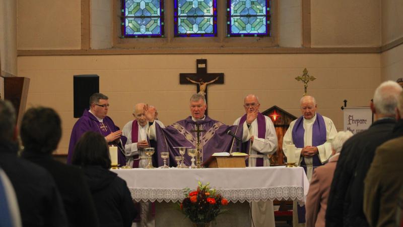 Bishop Niall Coll brings message of hope home to St Johnston