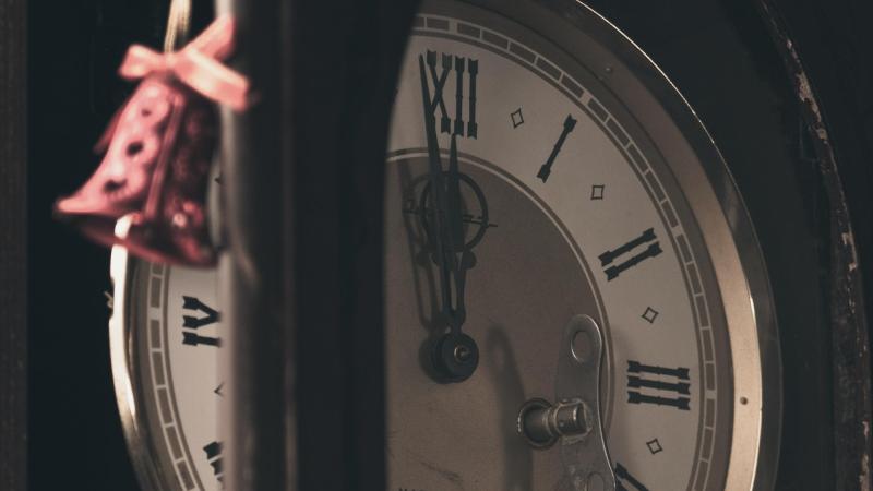 Collette Bonnar's Short Stories: New Year&rsquo;s Eve at Westmount Hall