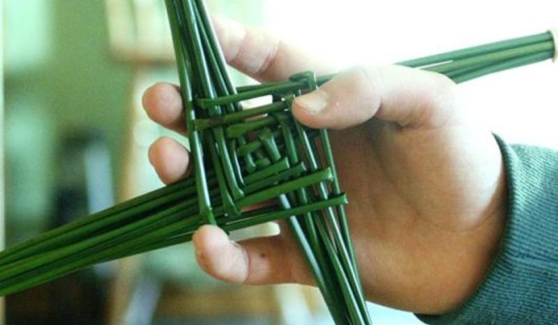 Letterkenny to host a dedicated event to the craft of St Brigid&rsquo;s crossmaking