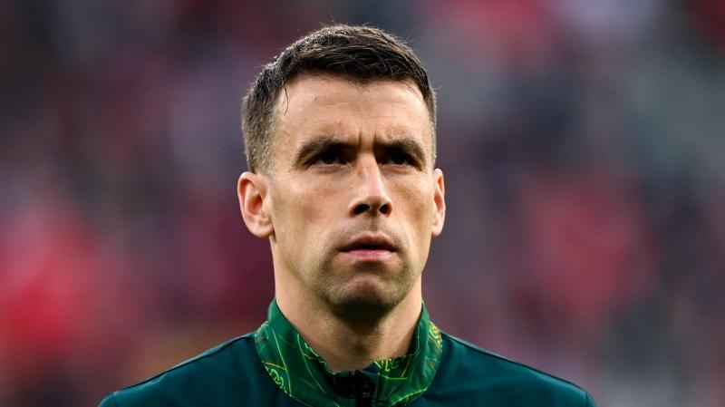 Seamus Coleman assists suspended David Moyes as Everton edge Fulham