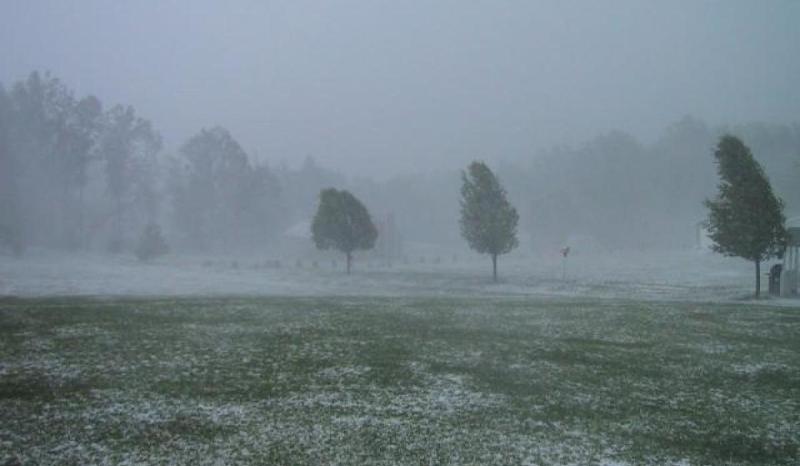 Showers turning heavy in Donegal for a time this morning with hail possible
