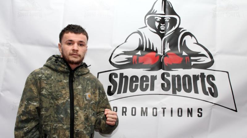 Aodhan Byrne vows to &lsquo;catch fire&rsquo; as a pro ahead of debut in Stranorlar