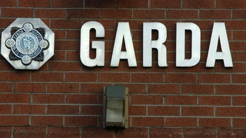 Stolen car loaded onto&nbsp; car transporter in Letterkenny housing estate