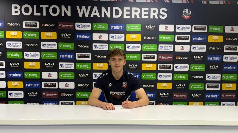 Donegal teen Jack Mawditt signs professional football contract with Bolton Wanderers 