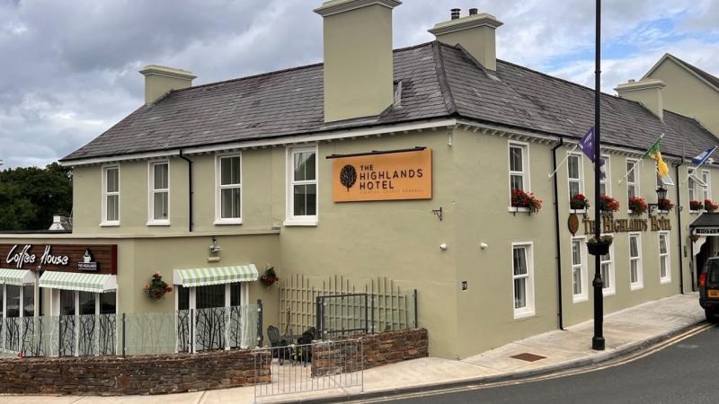 Donegal hotel warns people of unlawful scam WhatsApp messages