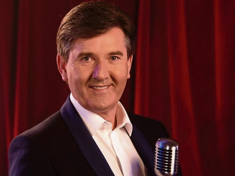 Watch: Daniel O Donnell warns his fans of latest Facebook scam
