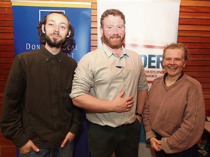Community gardeners discuss 'food on the fringe'