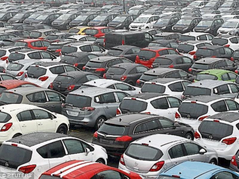 Deputy Pringle asks Government about plans to help ailing car industry 