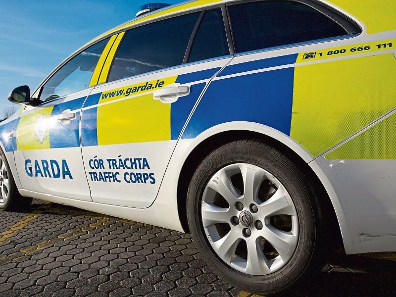 Army bomb disposal team on way to Donegal housing estate