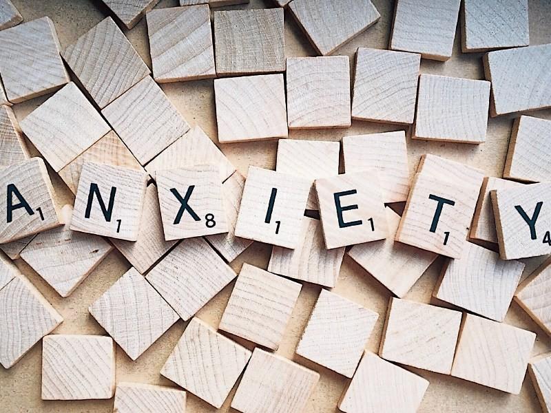 Autumn Anxiety: how parents and children can cope with October Stress and thrive this season 