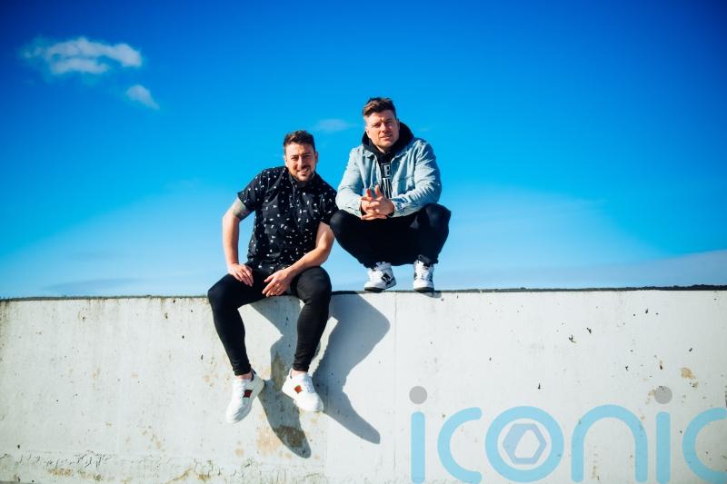Comedy duo The 2 Johnnies to front pub-based TV show on RTE2