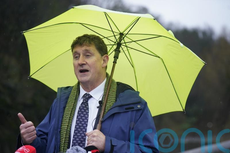 Ryanair boss was &lsquo;personally abusive&rsquo; &ndash; Eamon Ryan