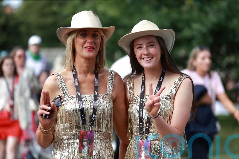 Fans flock to Dublin stadium for opening night of Taylor Swift’s Irish shows