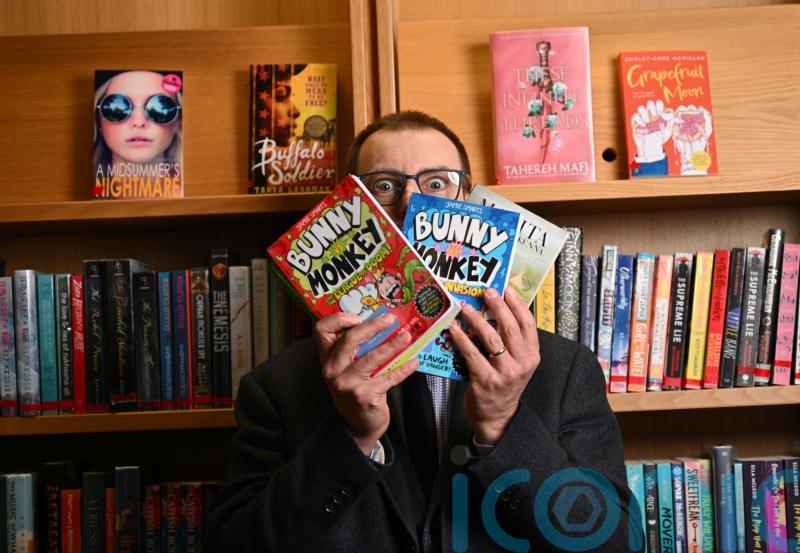 Children&rsquo;s books dominate library charts