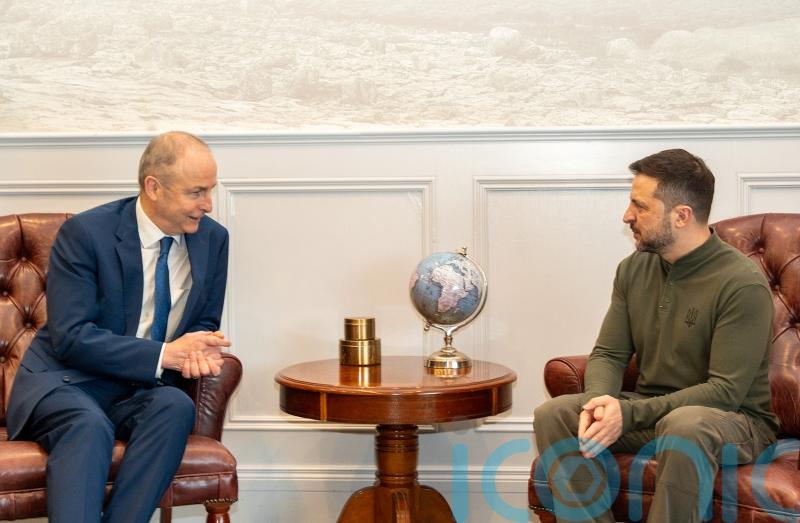 Taoiseach meets Zelensky ahead of Trump engagement