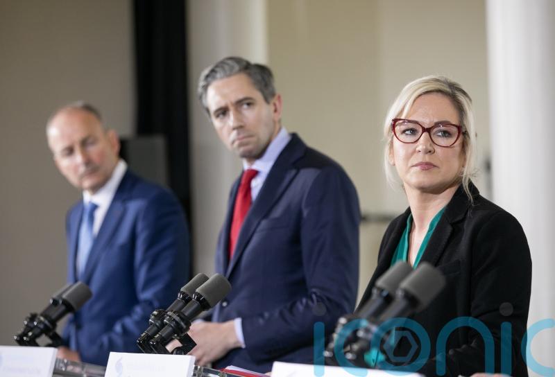 &lsquo;Pantomime&rsquo; erupts in Dail as Simon Harris holds up graphic of Michelle O&rsquo;Neill