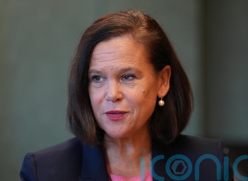 Taoiseach and Opposition leader clash over top salaries