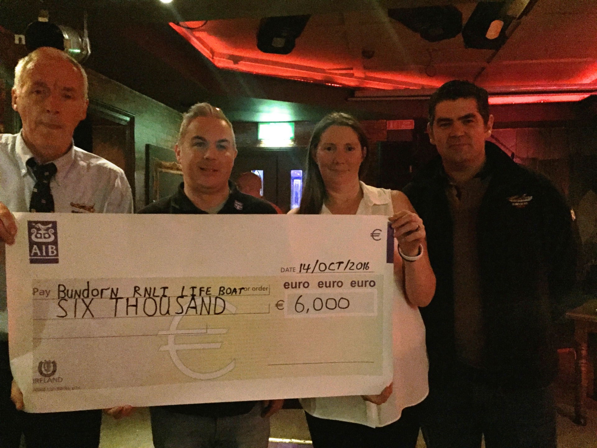 Presenting the cheque for €6000 to the volunteer crew of Bundoran RNLI Lifeboat at the event in Mullingar on Friday night L-R Tony McGowan, Shane Smyth, Patricia Peyton and Dessie Daly